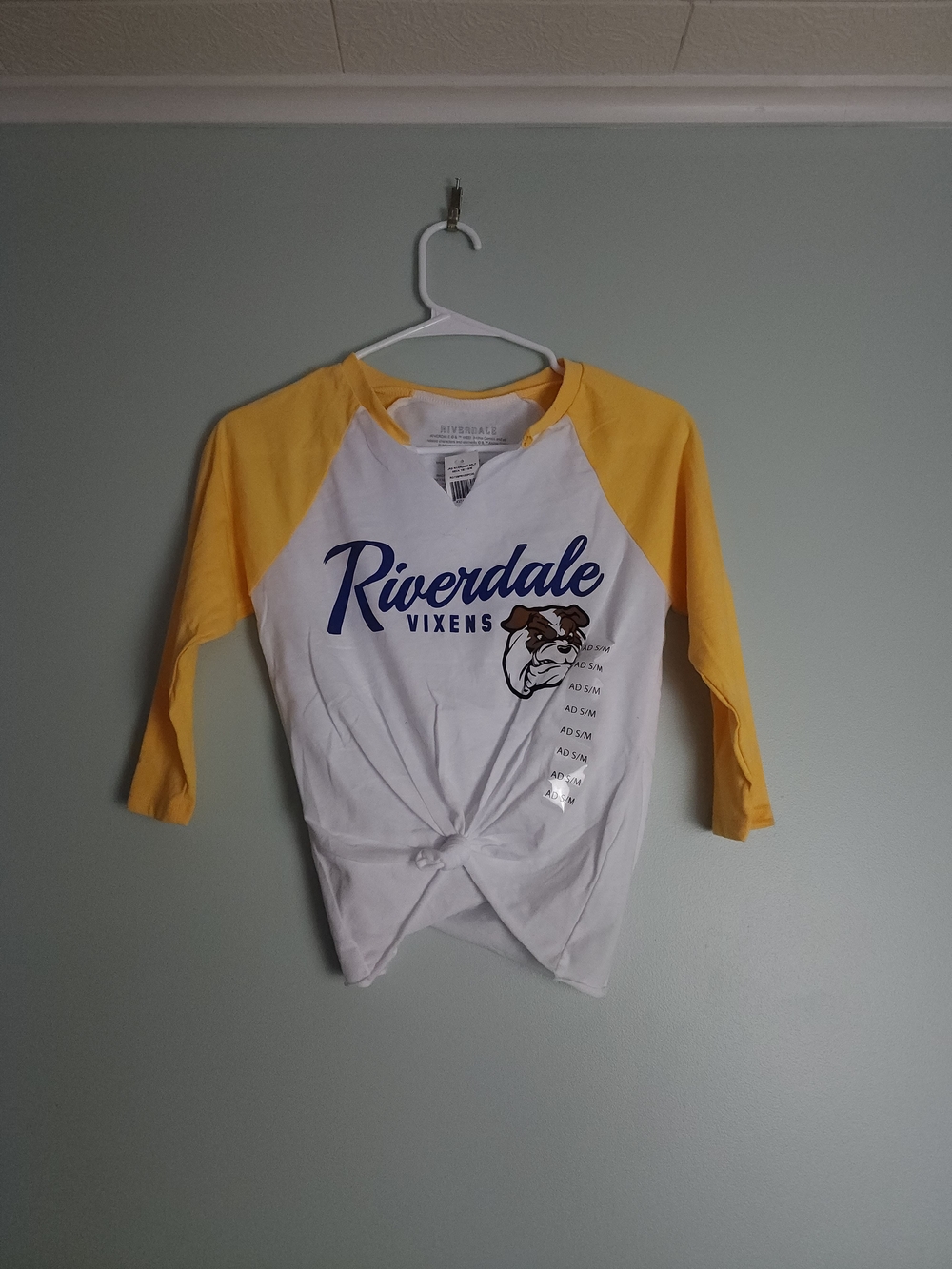 Riverdale Vixens Yellow & White Raglan Knot-Front Tee
